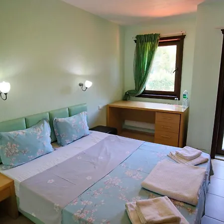 свети трифон Hotel Melnik (Blagoevgrad)