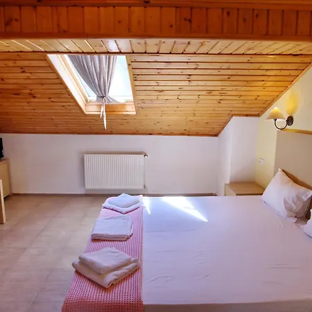 свети трифон Hotel 3*