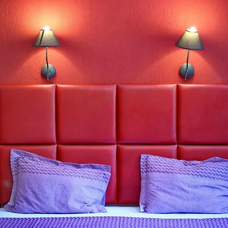 ホテル свети трифон 3*