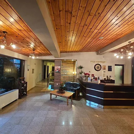 Hotel свети трифон Melnik (Blagoevgrad)