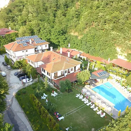 свети трифон ホテル