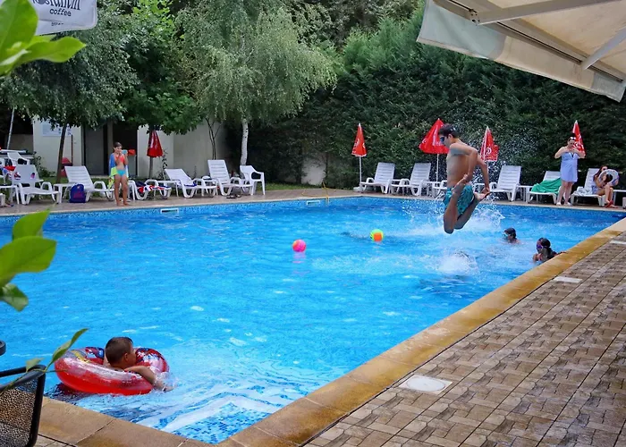 свети трифон Hotel *